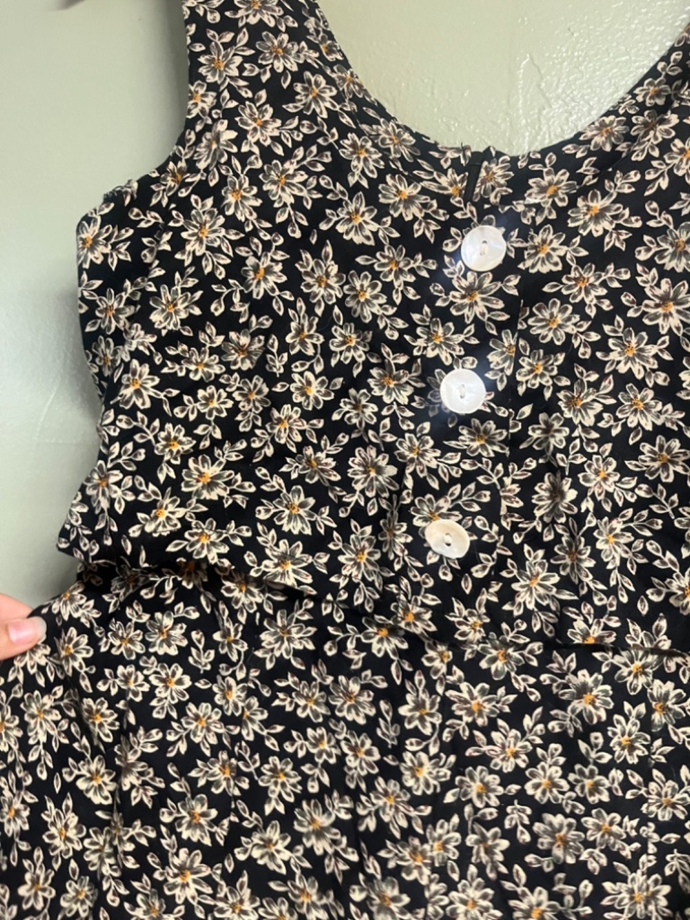 Black floral jumper - Picture 3 of 6